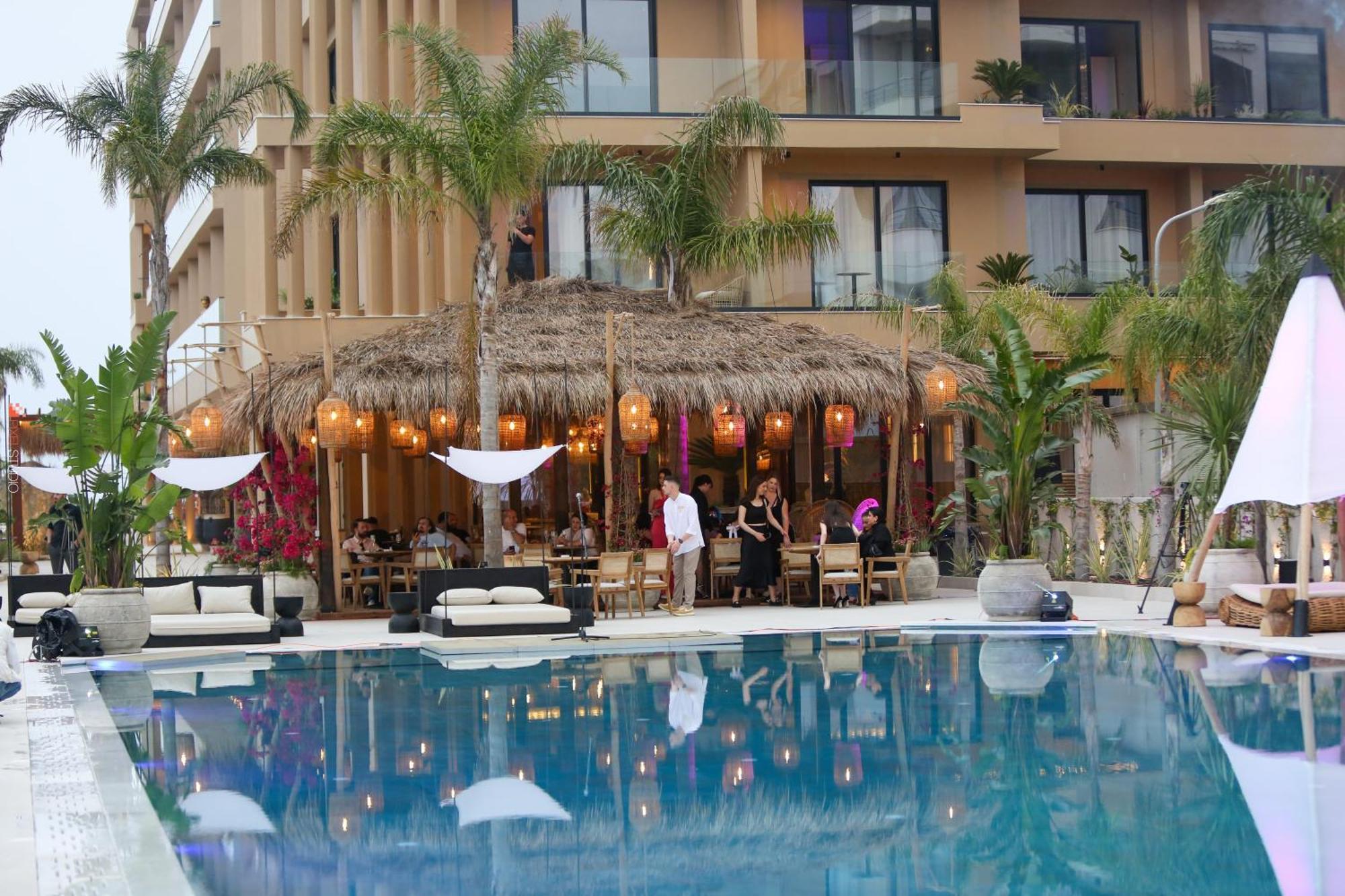 Regina Palm Resort Orikum Exterior photo
